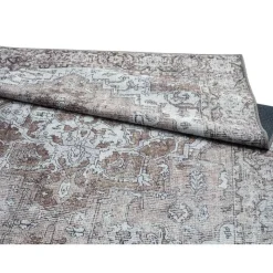 5 x 7 ft Rug