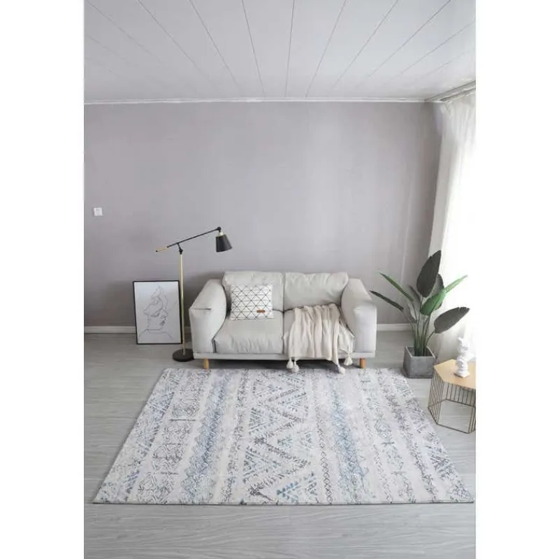 5 x 7 ft Rug