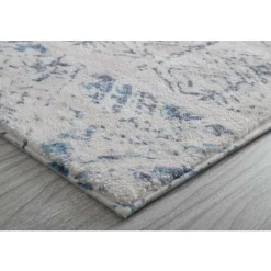 5 x 7 ft Rug