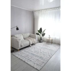 5 x 7 ft Rug
