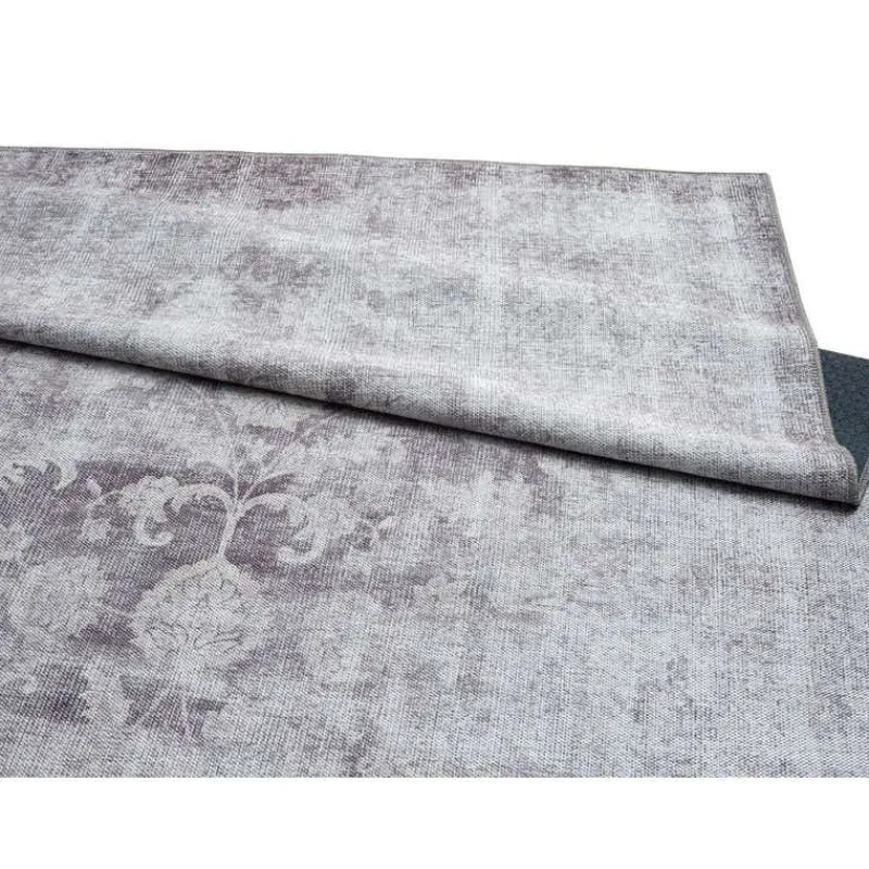 5 x 7 ft Rug