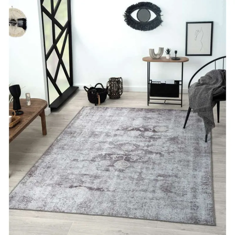 5 x 7 ft Rug
