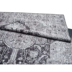 5 x 7 ft Rug