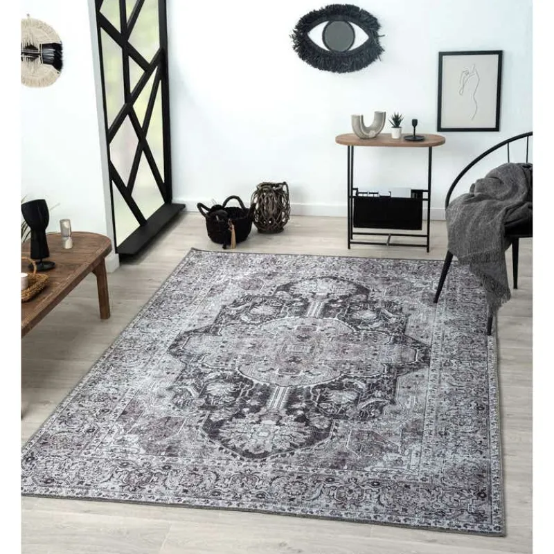 5 x 7 ft Rug