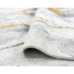 4 x 6 ft Rug