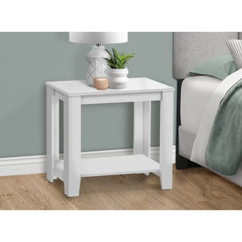 Monarch Accent table - -