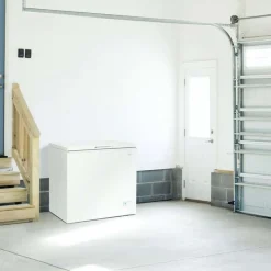 Danby 7 cu ft Freezer , Honrizontal, 35