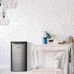 Danby 3,3 Cu Ft Refrigerator Compact - DAR033A6BSLD