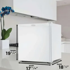 Danby 1,6 Cu Ft Refrigerator Compact - DCR016A3WDB