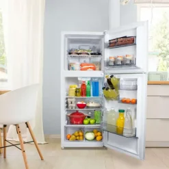 Danby 24 In 10,1 Cu Ft Refrigerator Top Freezer - DFF101B2WDB