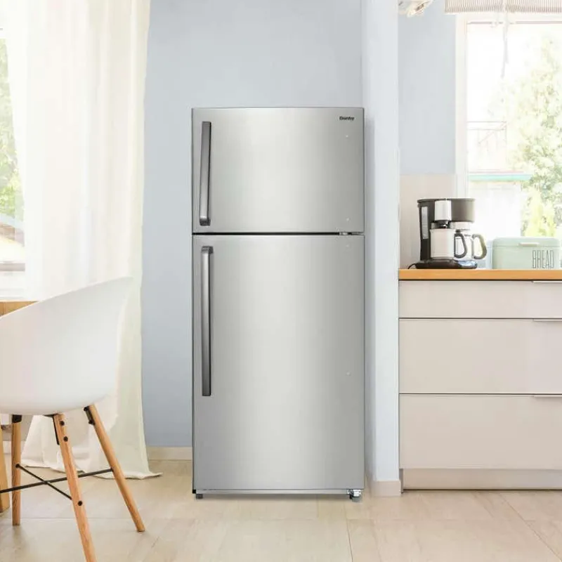 Danby 30 In 18 Cu ft Refrigerator Top Freezer - DFF180E2SSDB