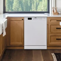 Danby Dishwasher Built-In 24