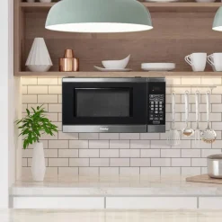 Danby Microwave 700 19.5