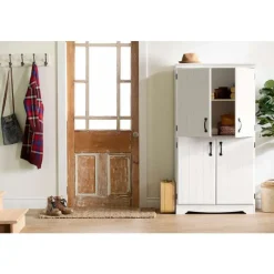 Meubles South Shore 4-Door Storage Cabinet - South Shore