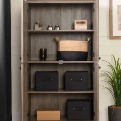 Meubles South Shore 4-Door Storage Cabinet - South Shore