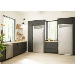 Electrolux 19 Cu Ft 33 In Freezer , Vertical, 33" - EI33AF80WS