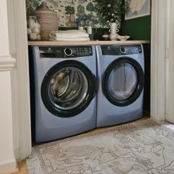 Electrolux Washer Front-Load 27" - ELFW7437AG