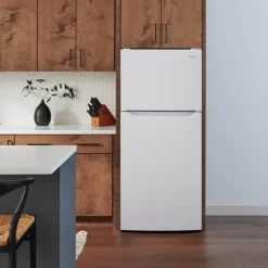 Frigidaire 18 Cu Ft 30 In Refrigerator Top Freezer - FRTE1835AW