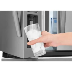 Frigidaire Gallery 36 In 22,1 Cu Ft Refrigerator Bottom Freezer, French door - GRMG2272CF
