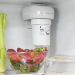 GE Appliances GE 24.8 Cu Ft 33 In Refrigerator Bottom Freezer - GDE25EYKFS