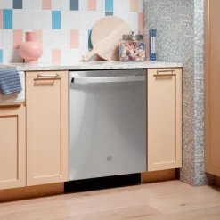 GE Appliances GE Dishwasher Built-In 24
