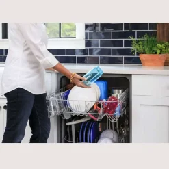 GE Appliances GE Dishwasher Built-In 24