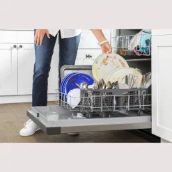 GE Appliances GE Dishwasher Built-In 24
