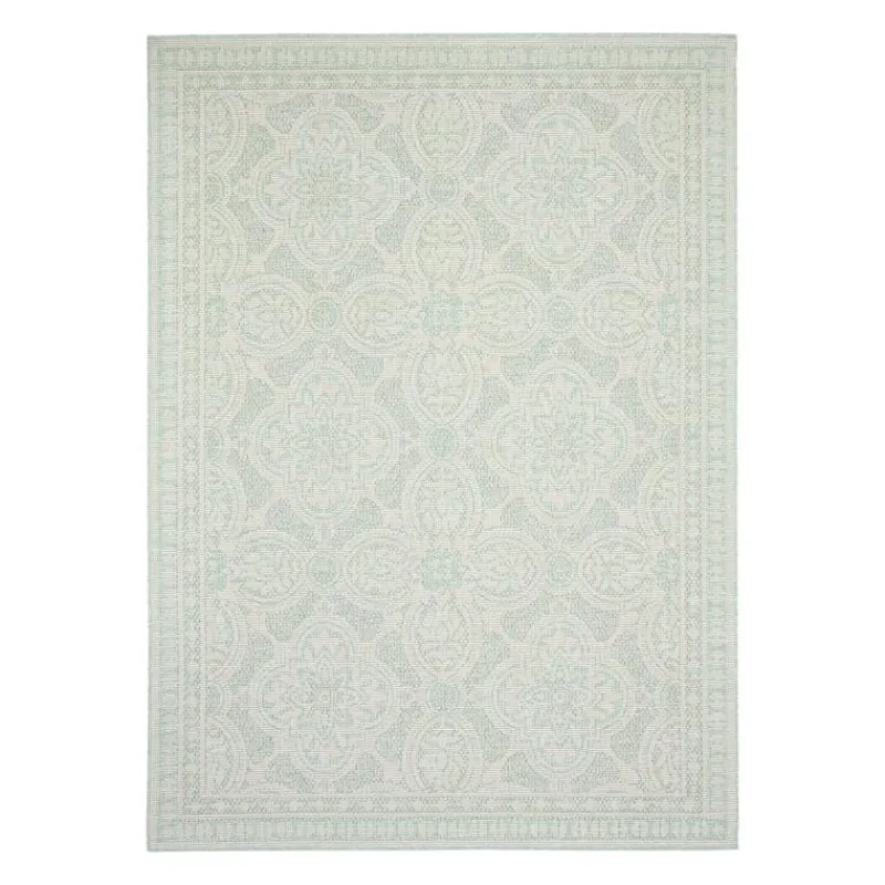Indoor or Outdoor Rug - 7 x 10