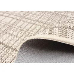 Indoor or Outdoor Rug - 2 x 4