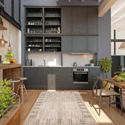 Indoor or Outdoor Rug - 2 x 4