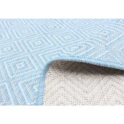 Indoor or Outdoor Rug - 5 x 7