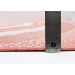 Indoor or Outdoor Rug - 5 x 7
