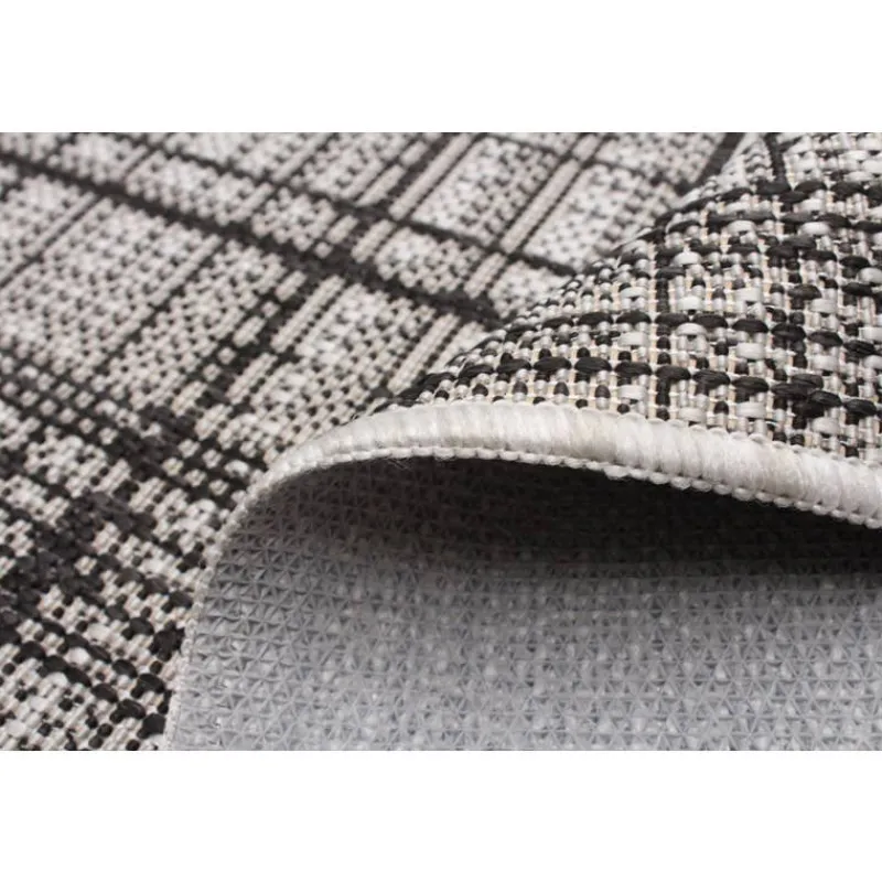 Indoor or Outdoor Rug - 2 x 7