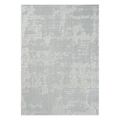 Indoor or Outdoor Rug - 8 x 10