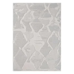 Indoor or Outdoor Rug - 5 x 8