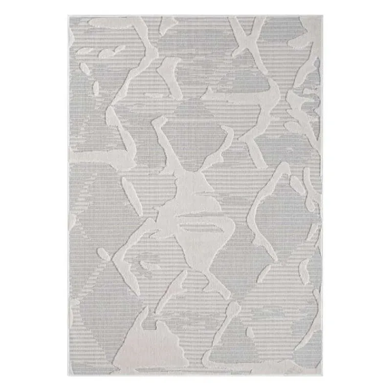 Indoor or Outdoor Rug - 5 x 8