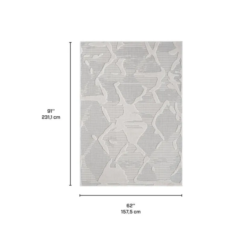 Indoor or Outdoor Rug - 5 x 8