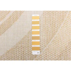 Indoor or Outdoor Rug - 7 x 10