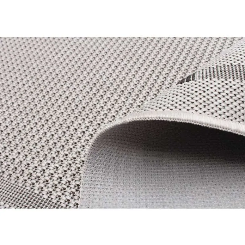 Indoor or Outdoor Rug - 4 x 6