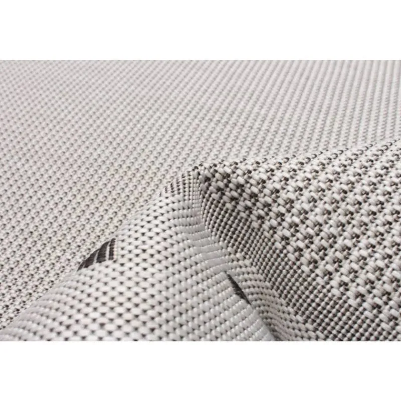 Indoor or Outdoor Rug - 4 x 6