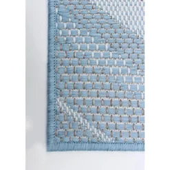 Indoor or Outdoor Rug - 5 x 7
