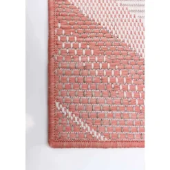 Indoor or Outdoor Rug - 7 x 10