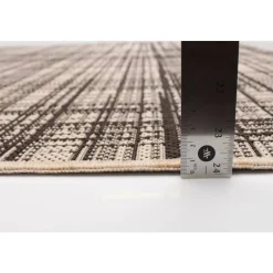 Indoor or Outdoor Rug - 3 x 5