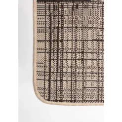 Indoor or Outdoor Rug - 3 x 5