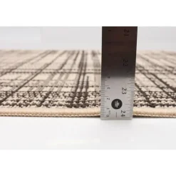 Indoor or Outdoor Rug - 2 x 7