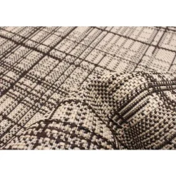 Indoor or Outdoor Rug - 2 x 7