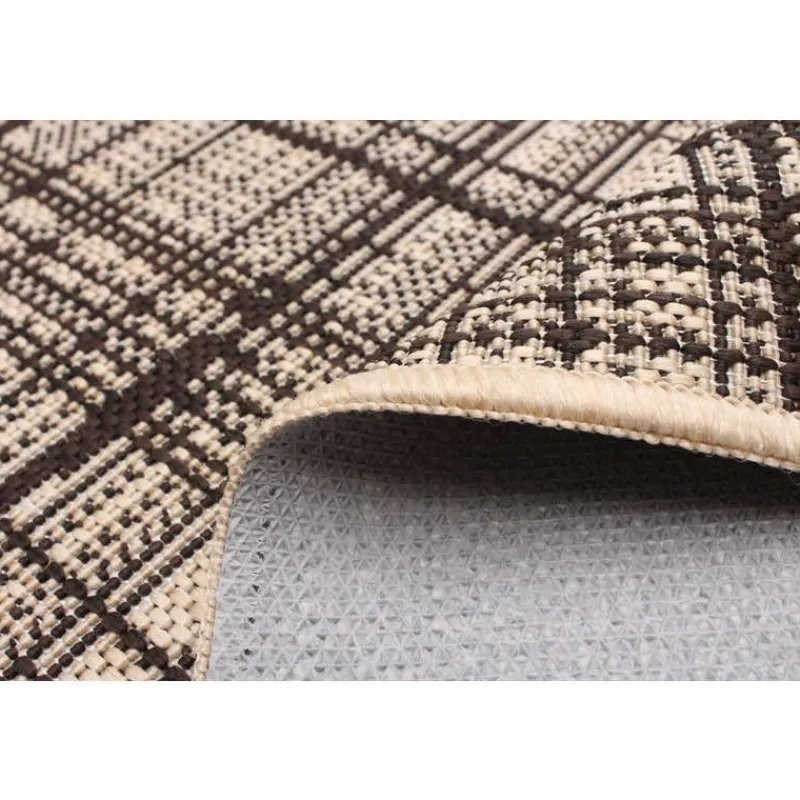 Indoor or Outdoor Rug - 2 x 7