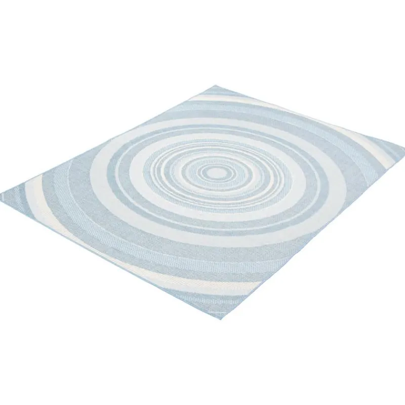 Indoor or Outdoor Rug - 7 x 10