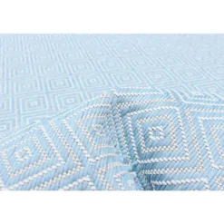 Indoor or Outdoor Rug - 7 x 10