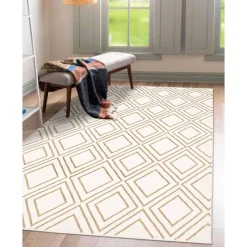 Indoor Rug - 7 x 10